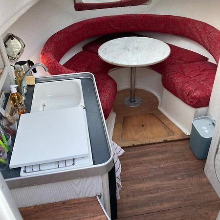 Bateau-Gite Sur Le Halage De La Mayenne L'Huisserie Zewnętrze zdjęcie